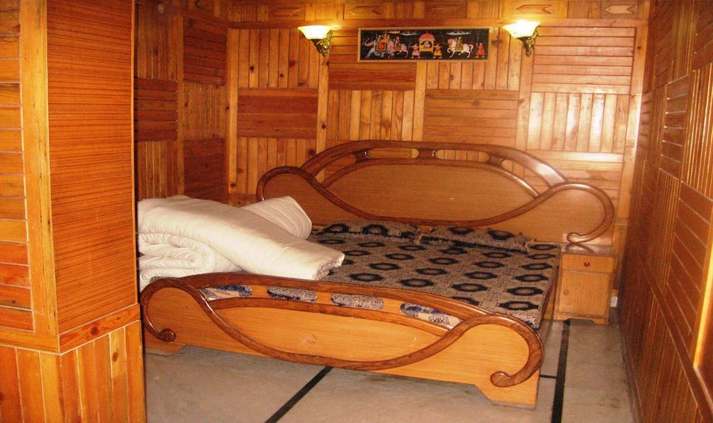 Hotel Arsh International Nainital Room photo